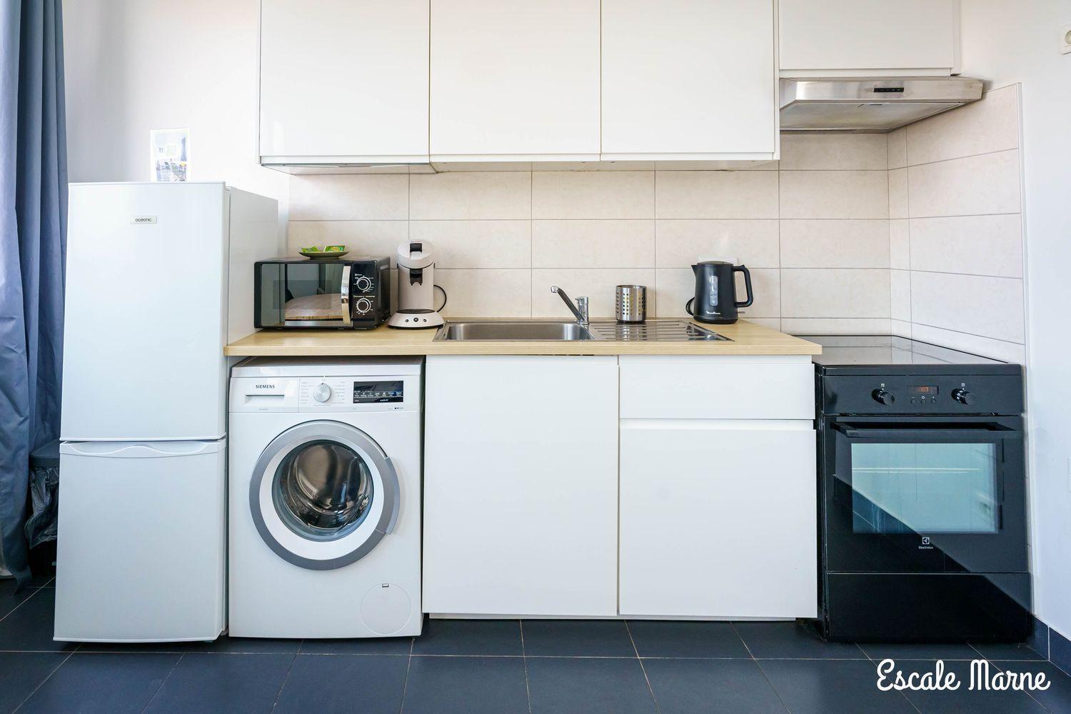 Escale-Marne Fr - 202 - Free Parking - Free Luggage Storage - All Equipped - Linen Included - Washing Machine - 10Mn Walk Metro 8 - Rer A - Panoramic View - From 1 To 14 Guests Maisons-Alfort Rom bilde