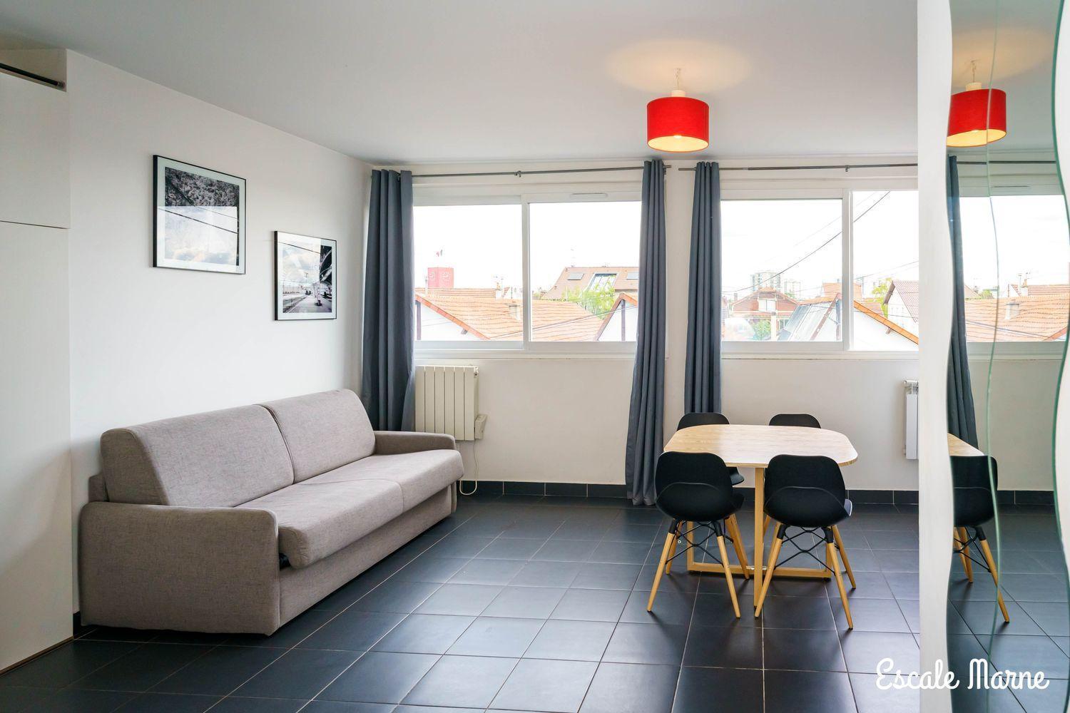 Escale-Marne Fr - 202 - Free Parking - Free Luggage Storage - All Equipped - Linen Included - Washing Machine - 10Mn Walk Metro 8 - Rer A - Panoramic View - From 1 To 14 Guests Maisons-Alfort Rom bilde